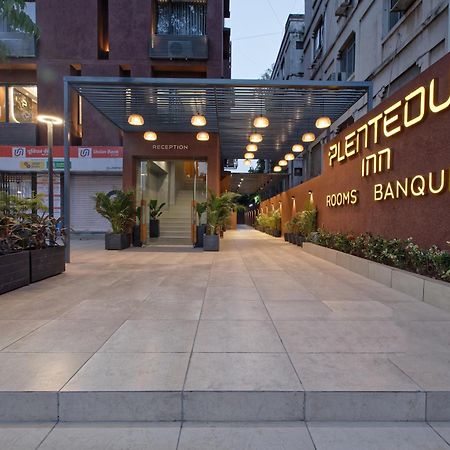 Plenteous Inn Ahmedabad Eksteriør bilde
