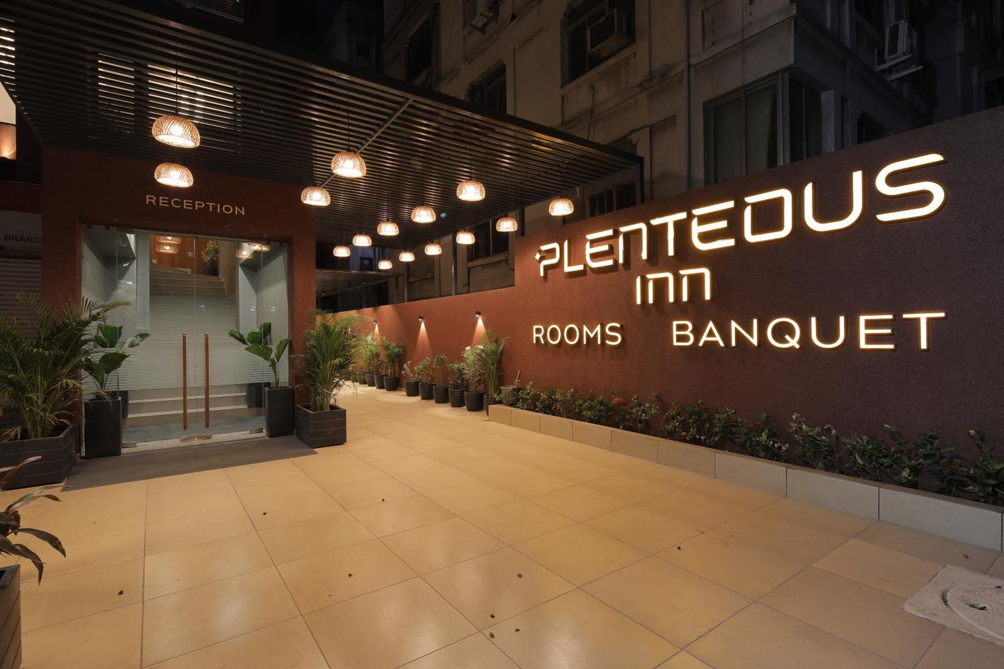 Plenteous Inn Ahmedabad Eksteriør bilde