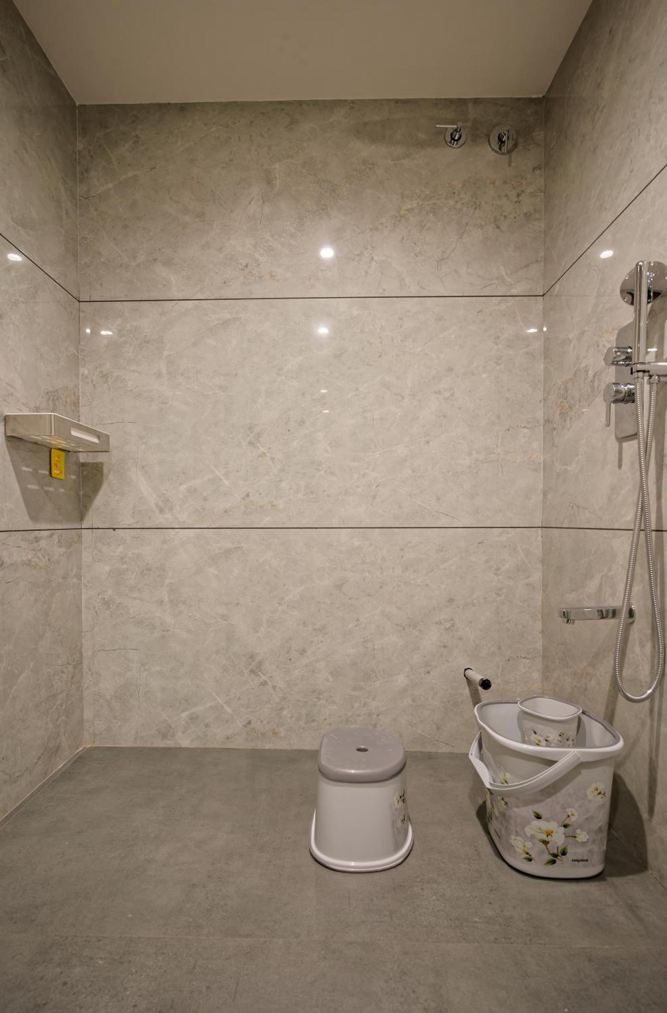 Plenteous Inn Ahmedabad Eksteriør bilde